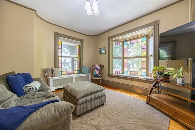 $749,000 | 14 Baker Street, Foxboro, MA 02035