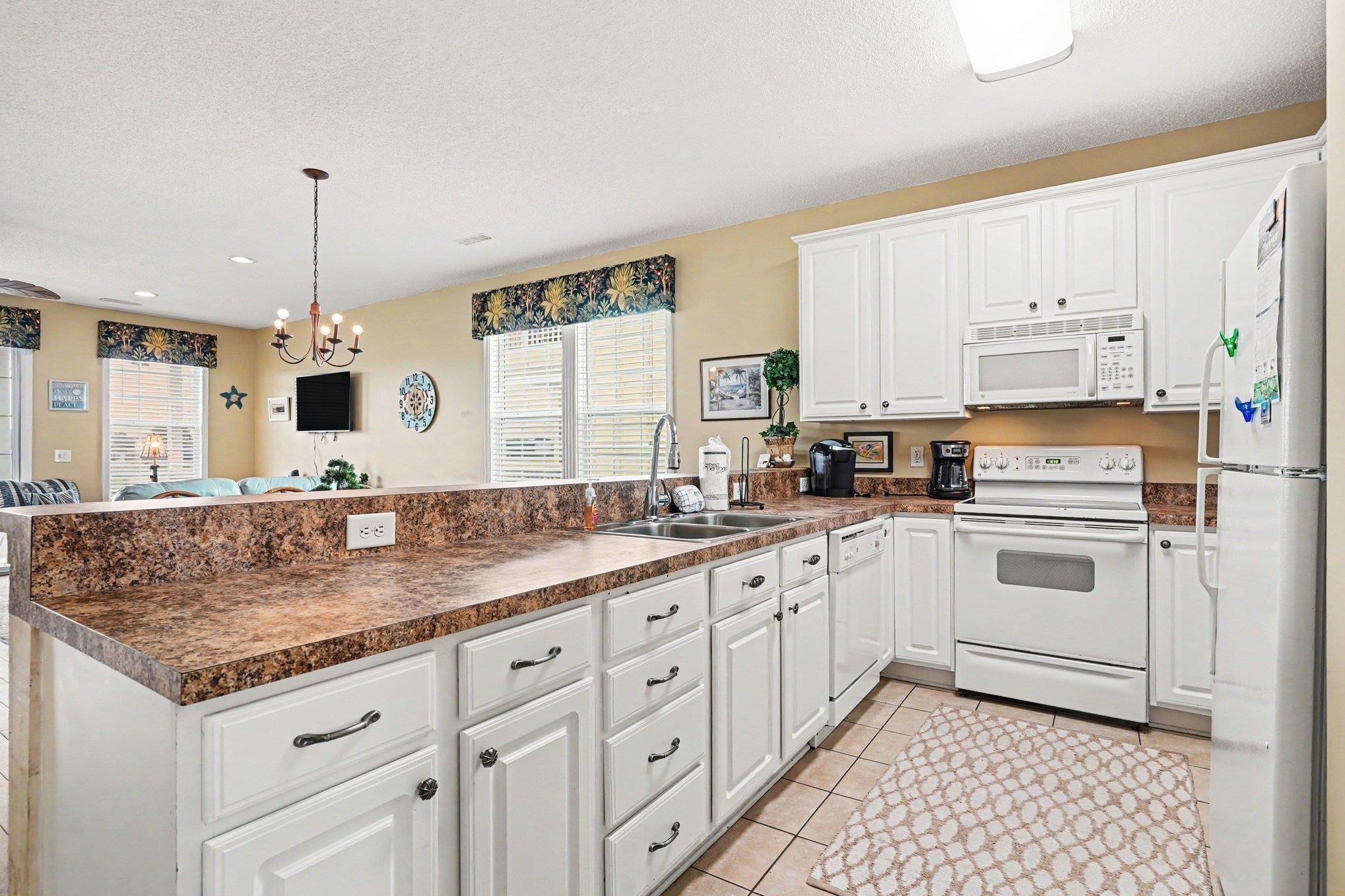 154 Cypress Avenue Murrells Inlet, SC 29576 - Photo 7 of 41
