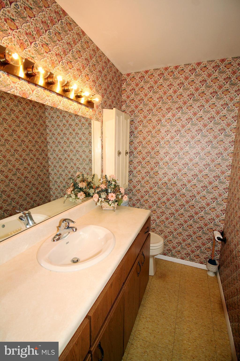 1004 Sturbridge Road Fallston, MD 21047 - Photo 25 of 30 Bath
