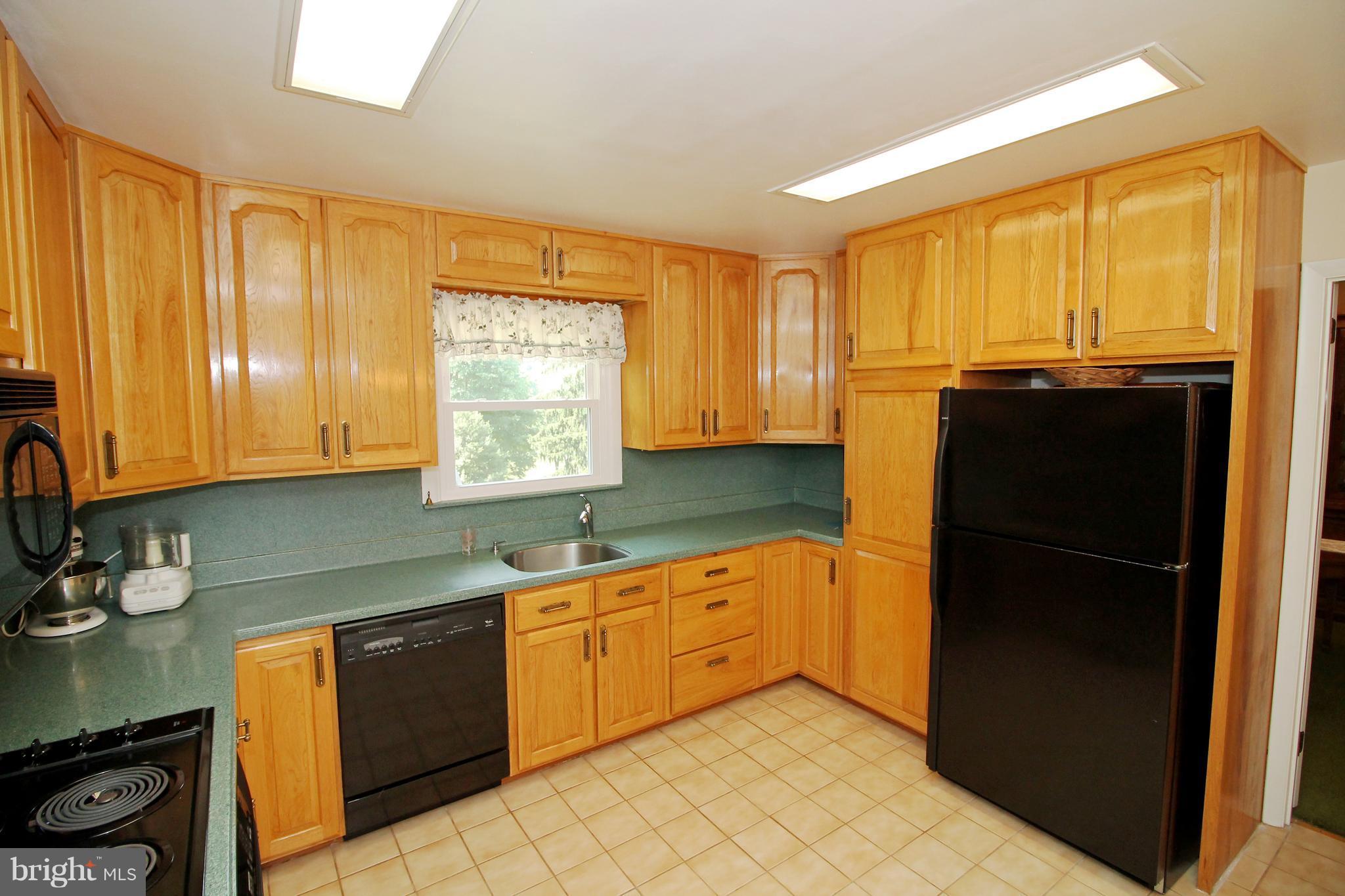 1004 Sturbridge Road Fallston, MD 21047 - Photo 6 of 30 Kitchen