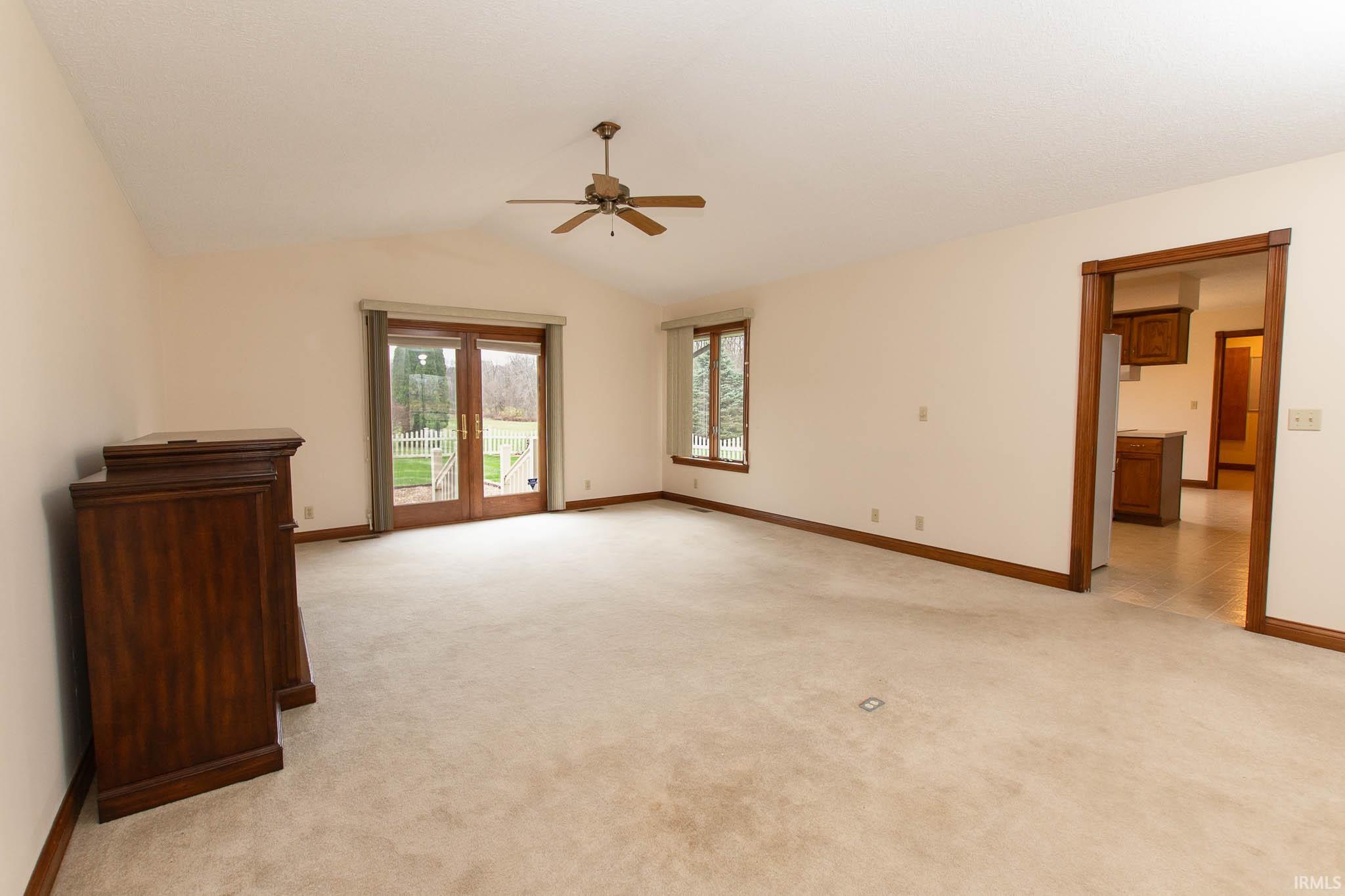 2523 West Ridge Road Peru, IN 46970 - Photo 5 of 36