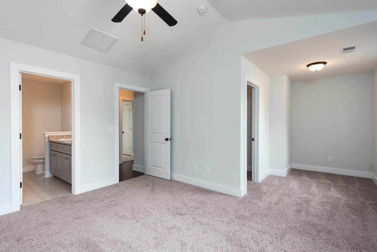 831 Jordan Street Charleston, SC 29412 - Photo 16 of 25 20190202212512952995000000-o