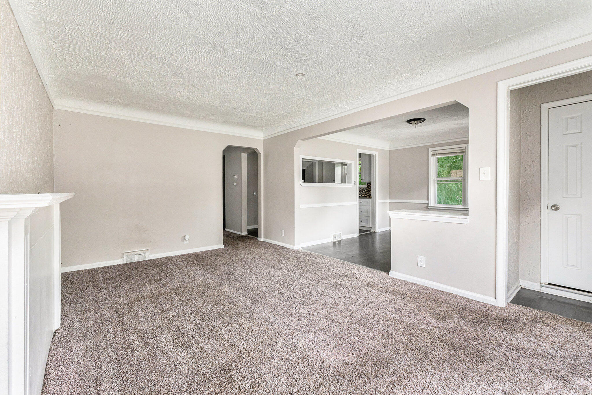 18093 Mendota Street Detroit, MI 48221 - Photo 6 of 27 Interior