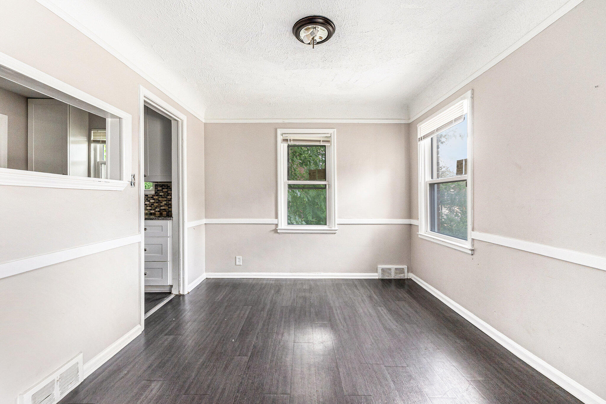 18093 Mendota Street Detroit, MI 48221 - Photo 8 of 27 Interior