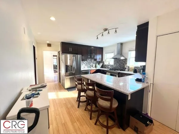 $3,000 | 9 Melbourne Avenue, Unit 2, Newton, MA 02460