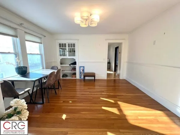 $3,000 | 9 Melbourne Avenue, Unit 2, Newton, MA 02460