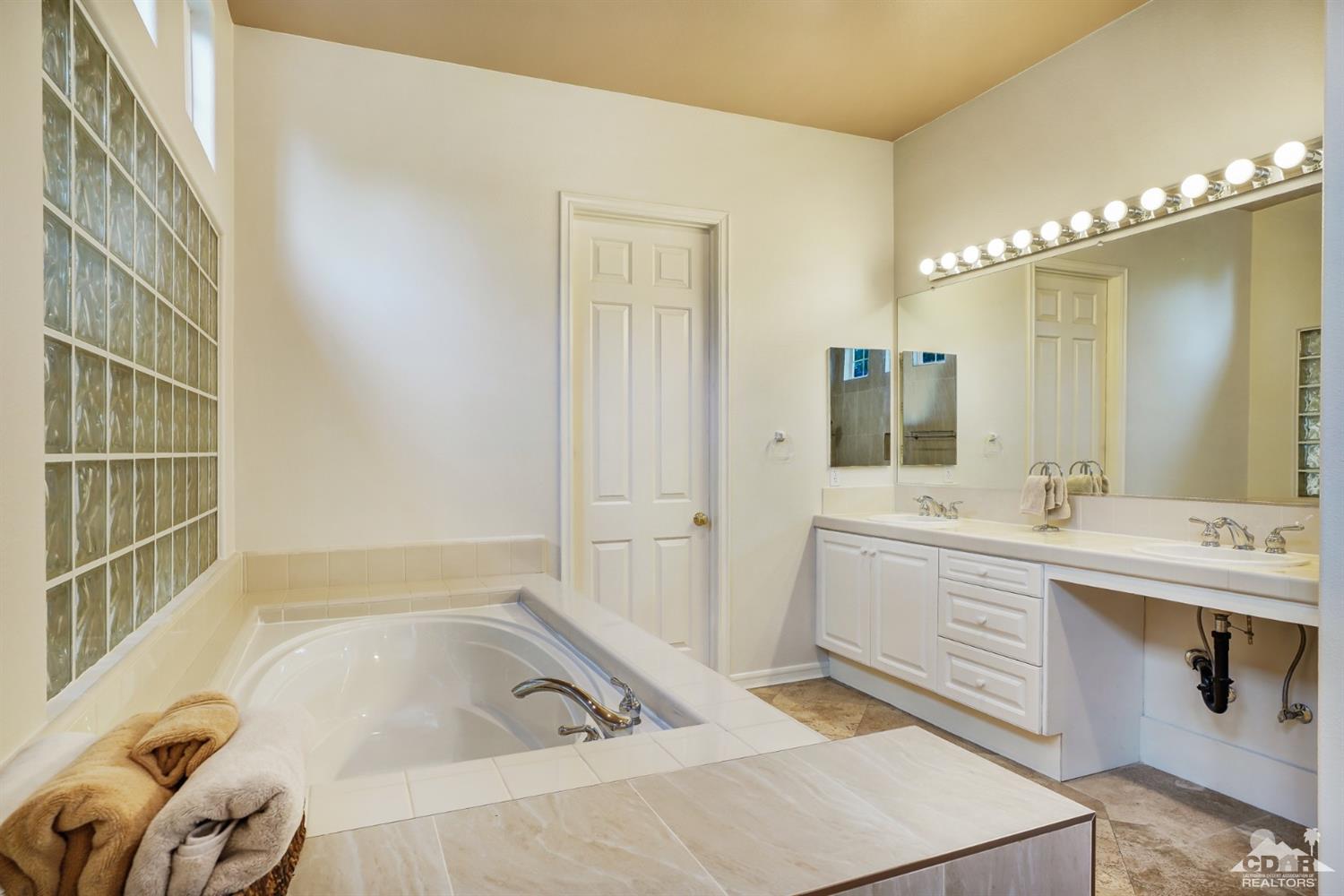 7 Pinewood Circle Rancho Mirage, CA 92270 - Photo 21 of 39 Additional Photo