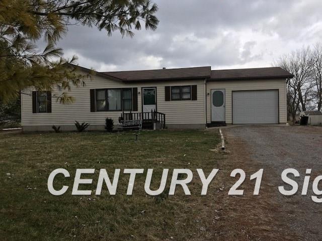 10390 Carter Road Freeland, MI 48623 - Photo 1 of 11