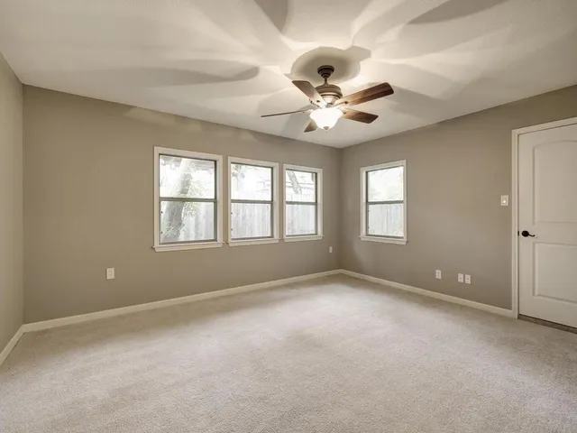 $3,800 | 2905 Perry Lane, Austin, TX 78731