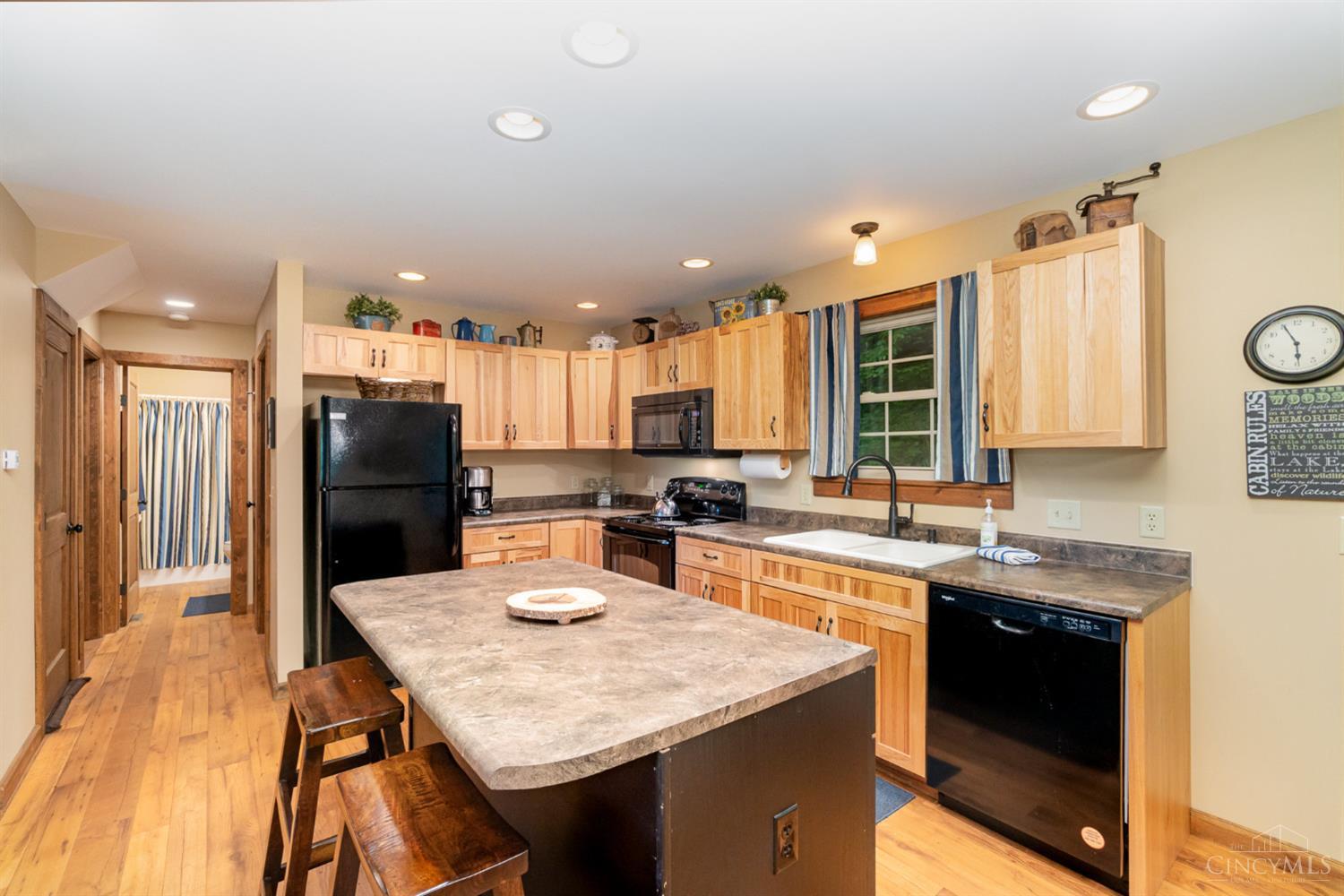 11741 Sinking Spring Road Hillsboro, OH 45133 - Photo 12 of 46