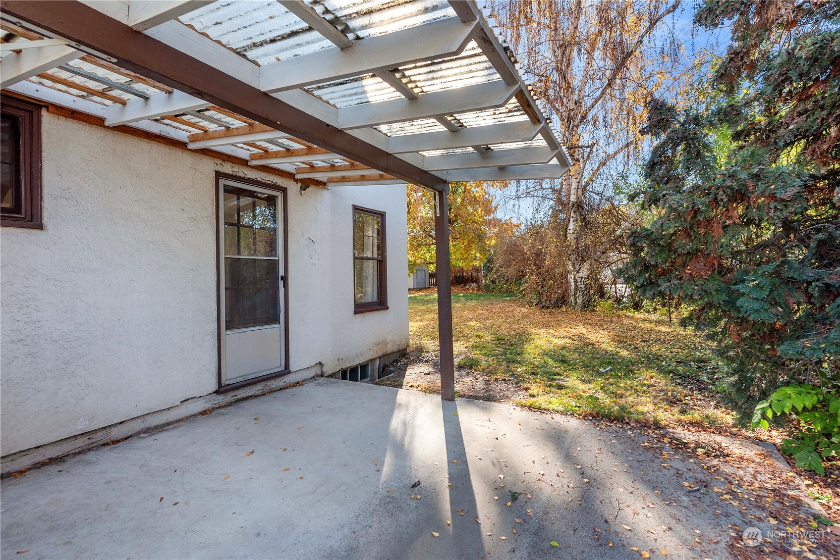 618 Hawthorne Street Wenatchee, WA 98801 - Photo 36 of 37 a view of yard
