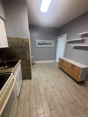 $2,300 | 2426 Grand Avenue, Baldwin, NY 11510