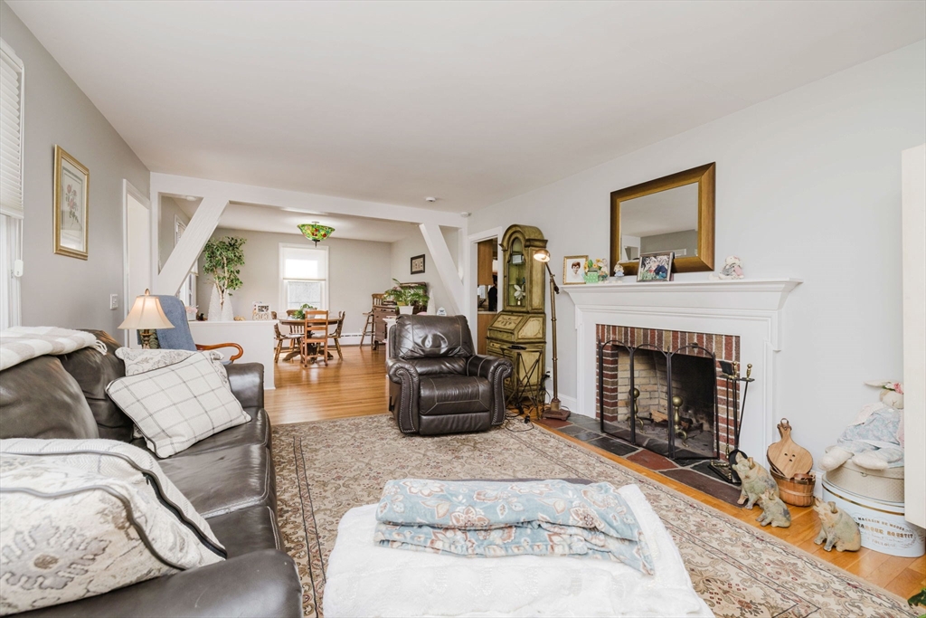554 Madison Street Fall River, MA 02720 - Photo 12 of 30