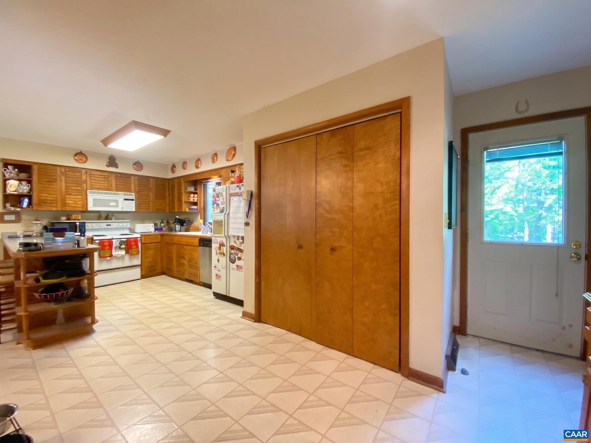 458 Deer Drive Ruckersville, VA 22968 - Photo 10 of 31