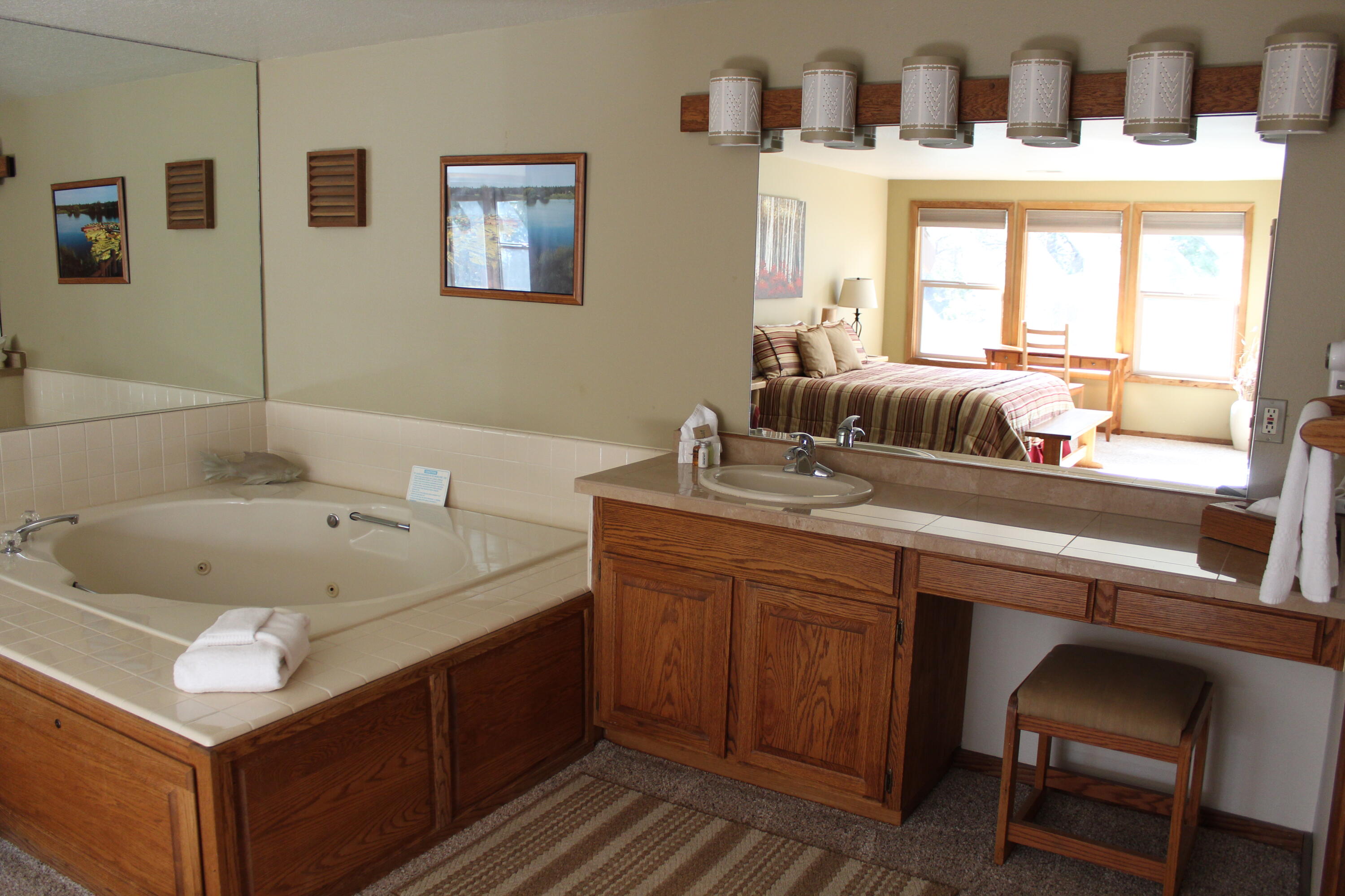 57301 Beaver Ridge Loop, Unit 10C1 Sunriver, OR 97707 - Photo 17 of 23 16-R10-mstrm