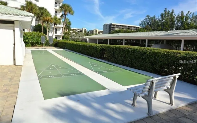 $6,000 | 1050 Longboat Club Road, Unit 1006, Longboat Key, FL 34228