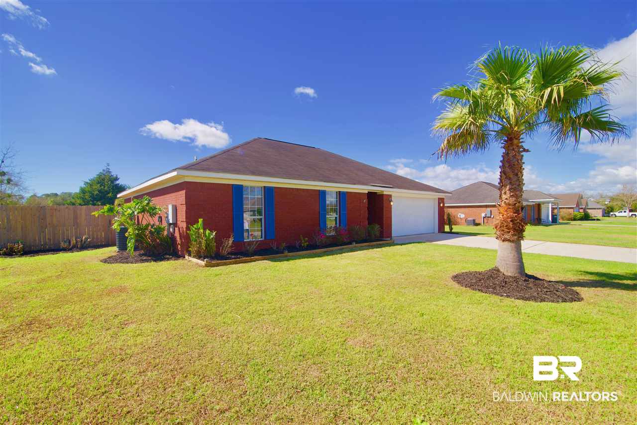 17517 Eastview Loop Foley, AL 36535 - Photo 1 of 48