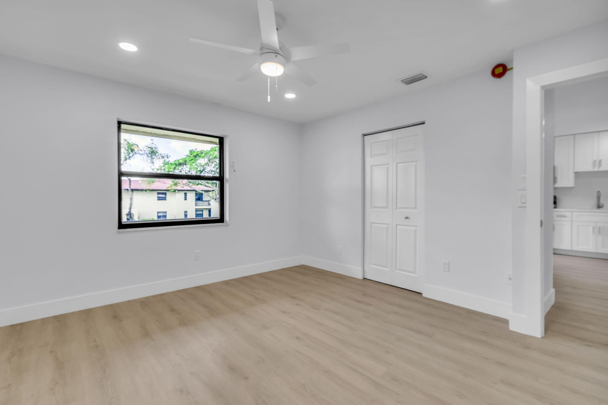 8535 Casa Del Lago, Unit F Boca Raton, FL 33433 - Photo 21 of 42 18-web-or-mls-IMG_4782