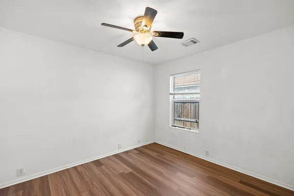 $2,100 | 789 Kingfisher Lane, Leander, TX 78641