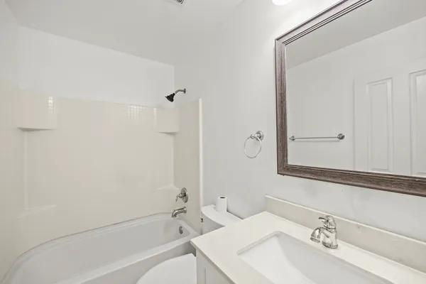 $2,100 | 789 Kingfisher Lane, Leander, TX 78641