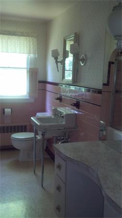 994 Providence Road Northbridge, MA 01588 - Photo 13 of 16 Gallery Image 13