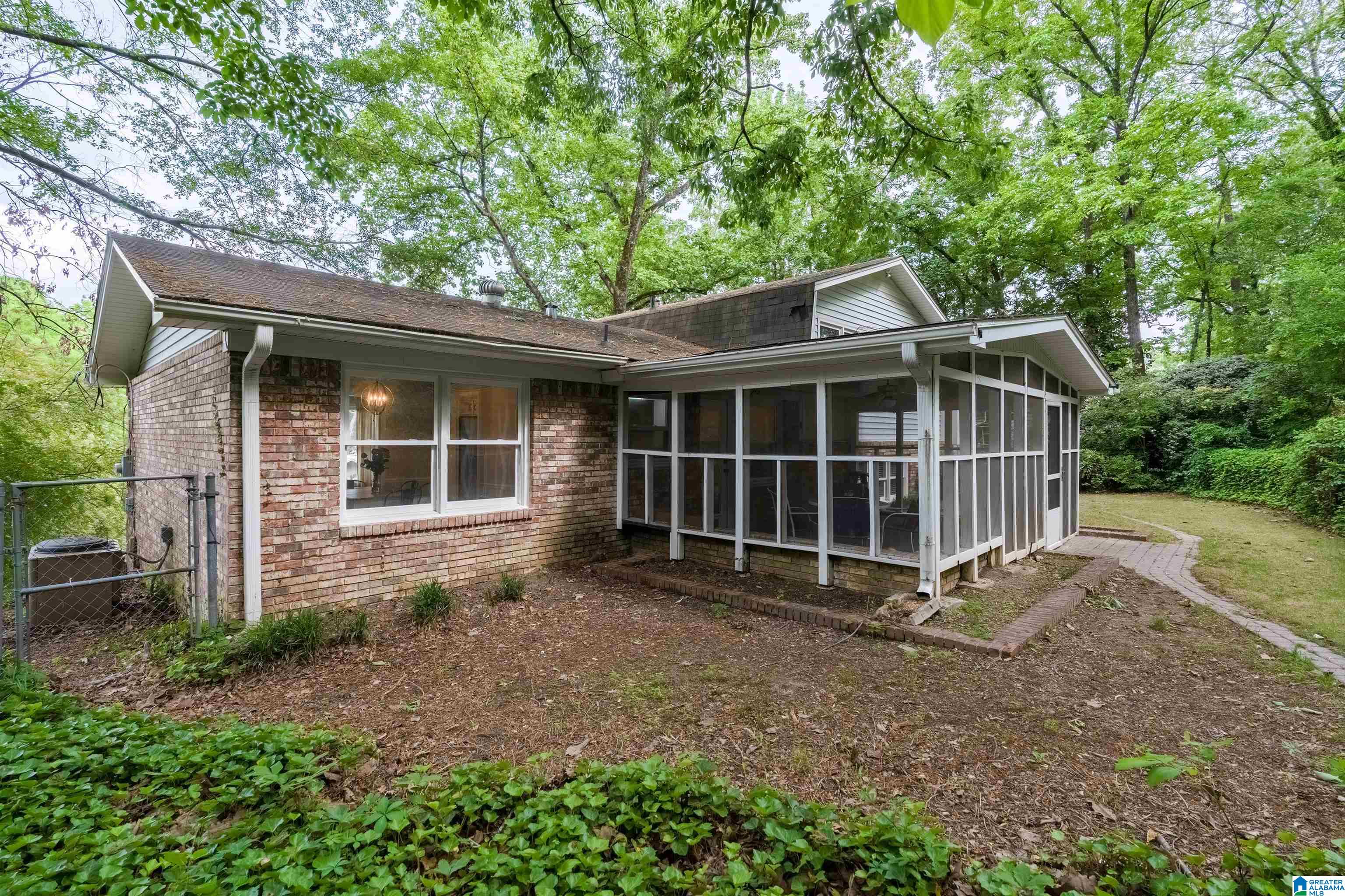 1004 Ryecroft Circle Pelham, AL 35124 - Photo 28 of 29