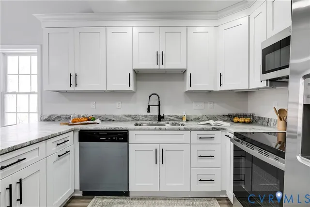 $460,000 | 6923 Amstel Ridge Court, Chesterfield, VA 23838