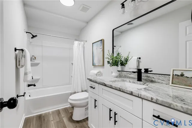 $460,000 | 6923 Amstel Ridge Court, Chesterfield, VA 23838