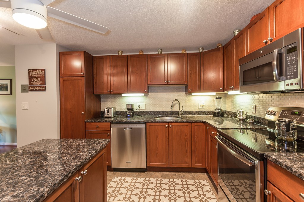 21 Pine Street, Unit J Canton, MA 02021 - Photo 1 of 23 Gallery Image 1
