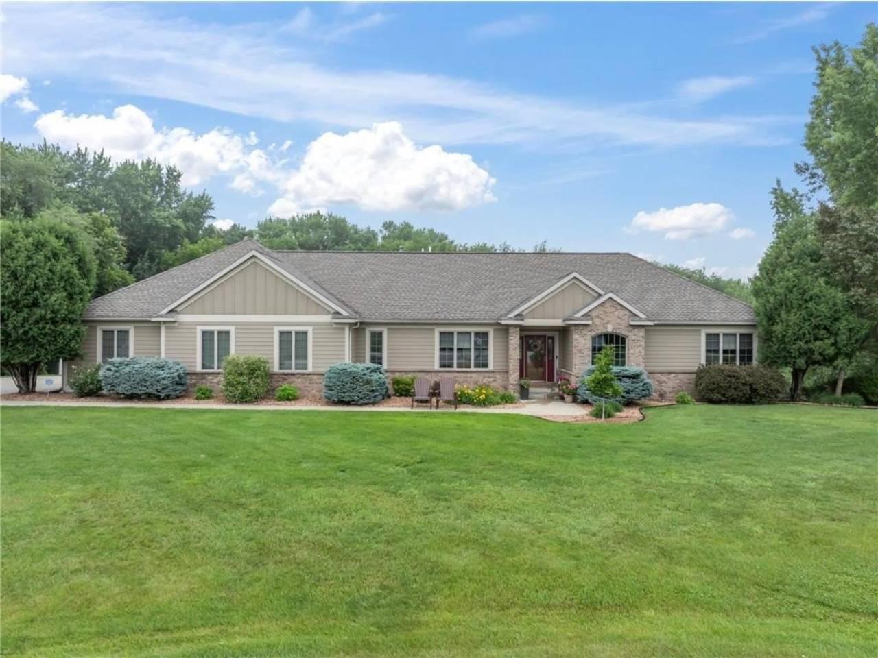 1057 Ridge Crest Lane Northwest Rochester, MN 55901 - Photo 81 of 103