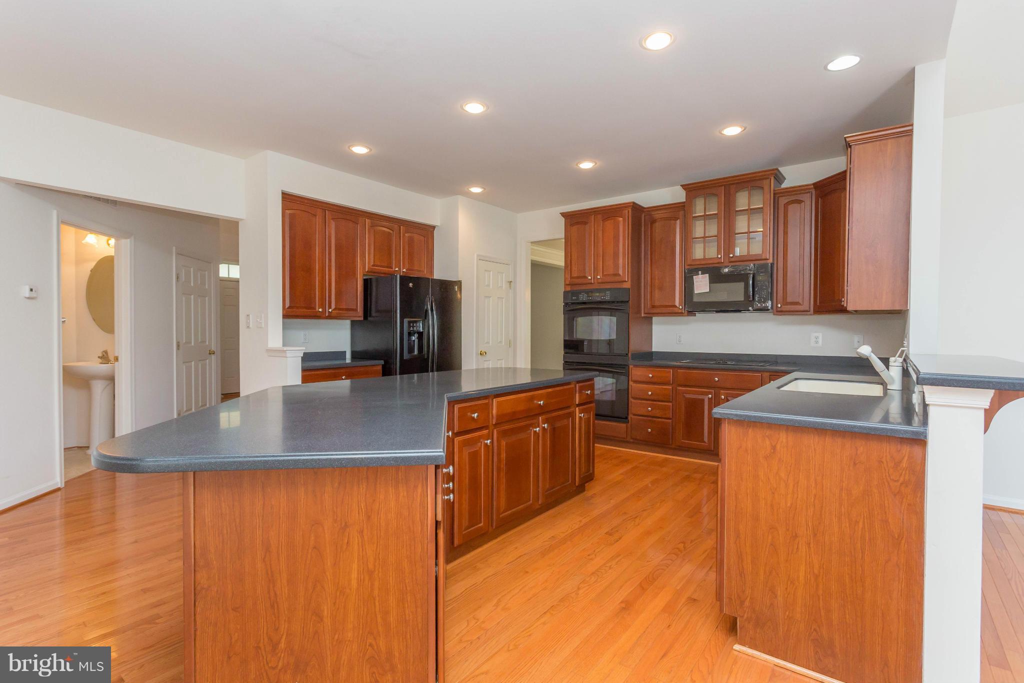72 Riggs Road Fredericksburg, VA 22405 - Photo 8 of 29 Kitchen