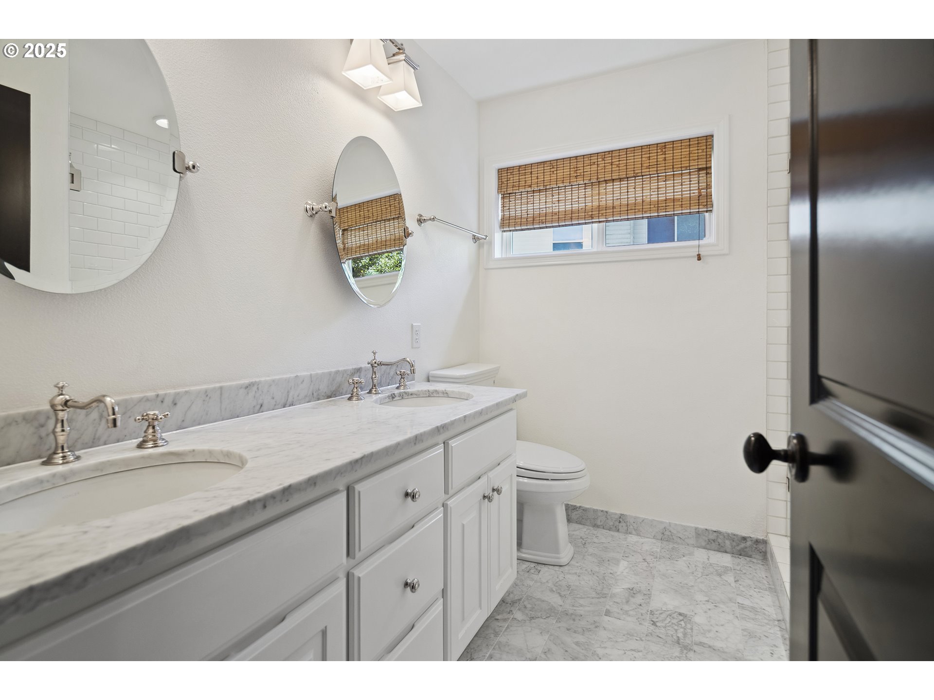 12723 Southwest Adrian Court Lake Oswego, OR 97034 - Photo 30 of 48