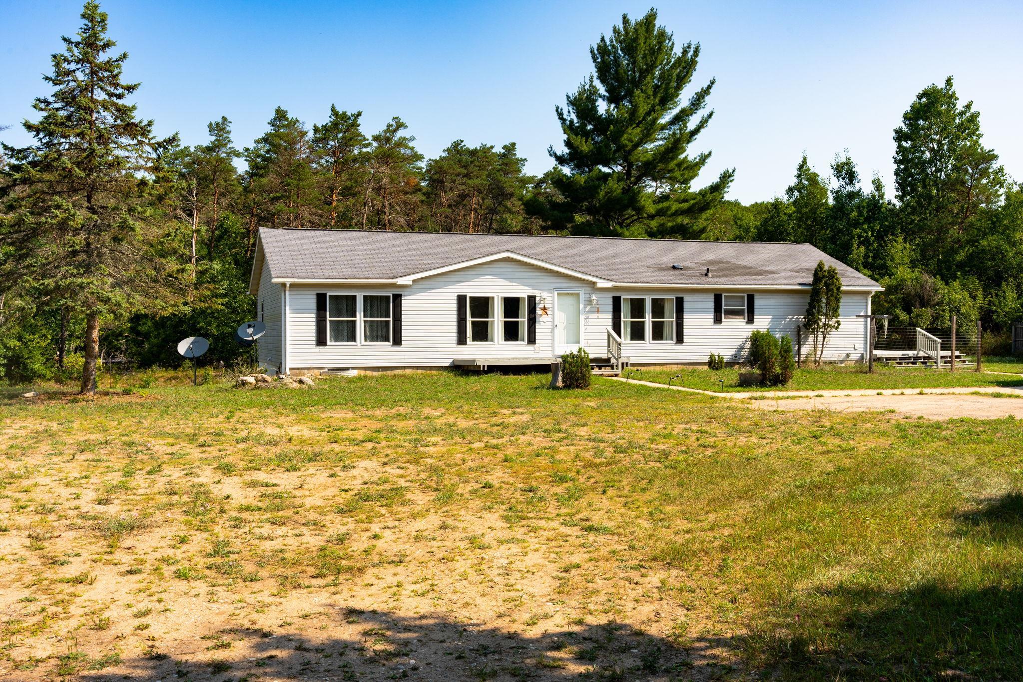 5944 Gonyer Road Southwest Fife Lake, MI 49633 - Photo 43 of 50 1914203-51.JPG