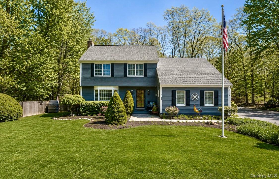 283 Pipe Stave Hollow Road Miller Place, NY 11764 - Photo 4 of 40