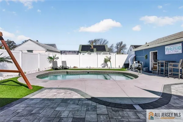 $516,000 | 78 Johnson Street, Fords, NJ 08863
