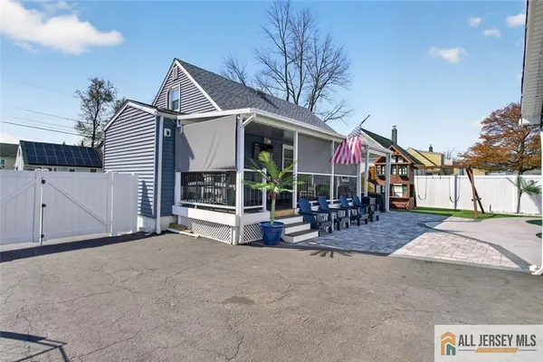 $516,000 | 78 Johnson Street, Fords, NJ 08863