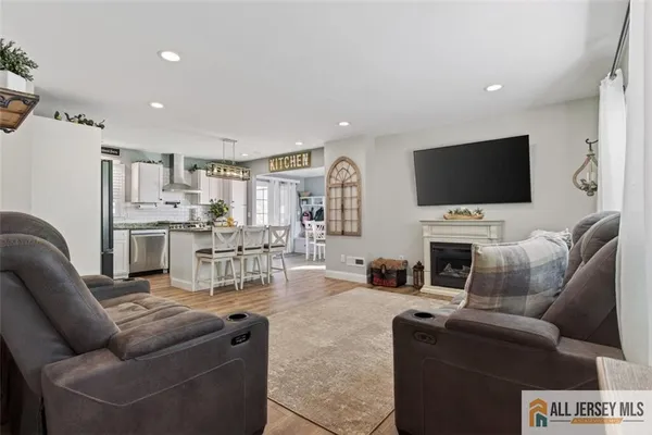 $516,000 | 78 Johnson Street, Fords, NJ 08863