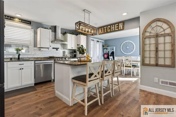 $516,000 | 78 Johnson Street, Fords, NJ 08863
