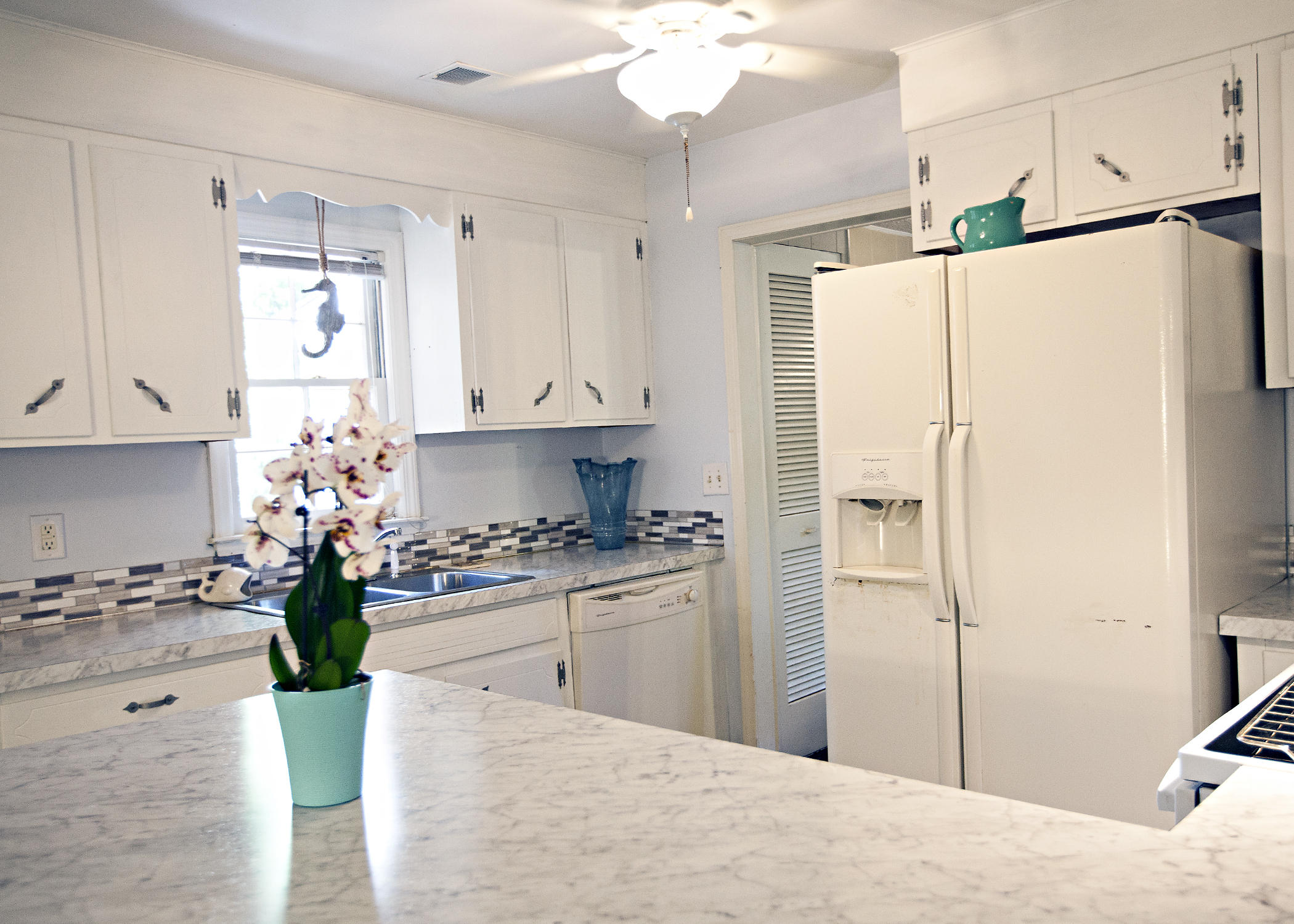 1430 Fort Johnson Road Charleston, SC 29412 - Photo 17 of 37 1018_