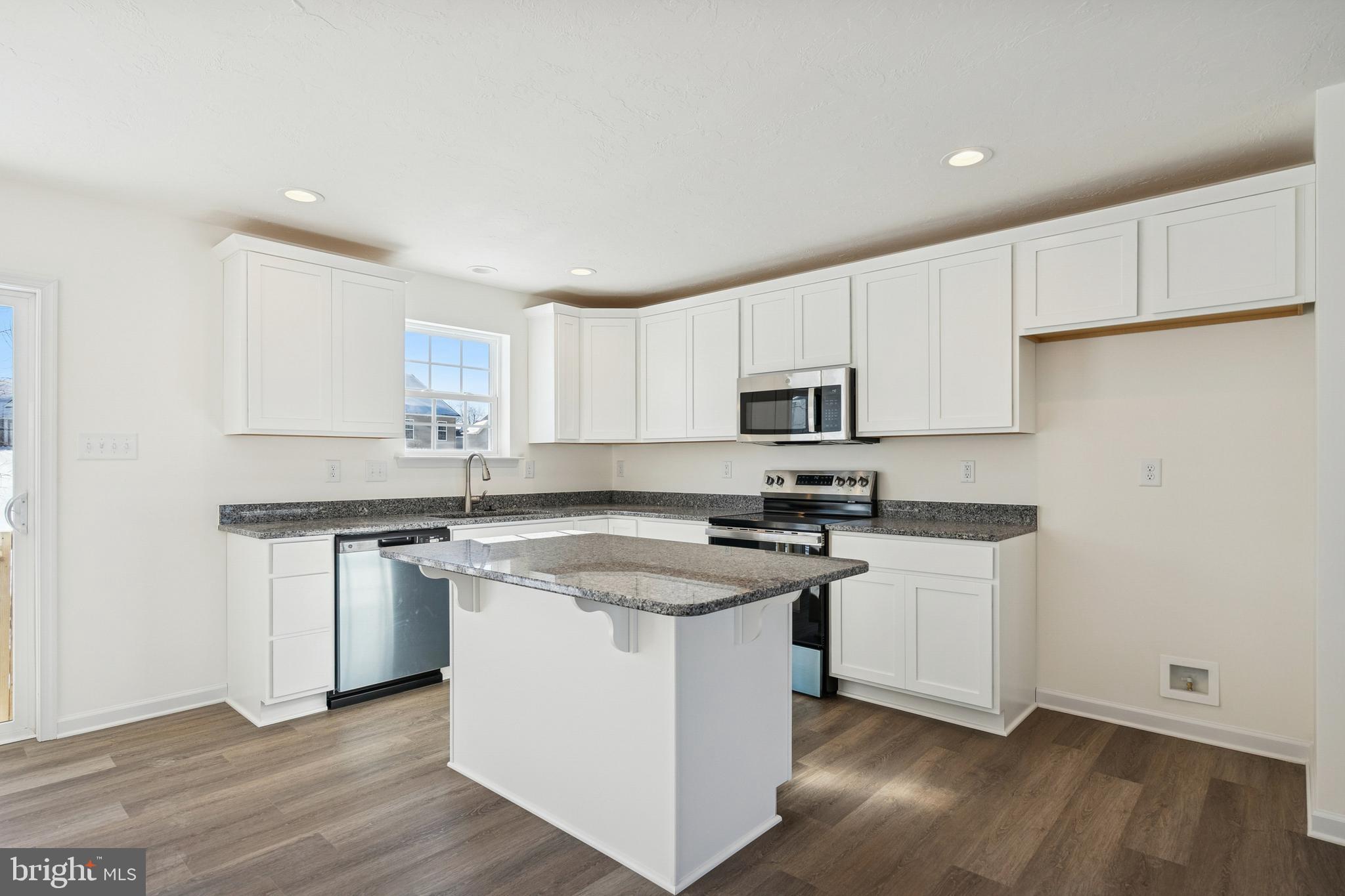 1280 Maple Lane, Unit 10 Hanover, PA 17331 - Photo 13 of 28