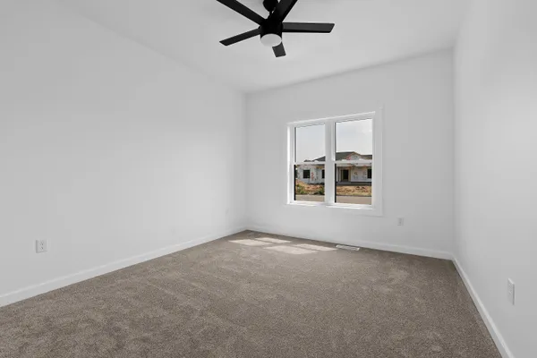 $539,900 | 633 Lewis Court, Holmen, WI 54636