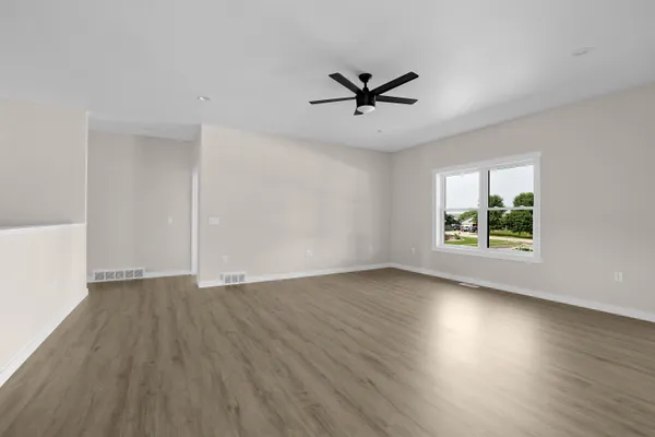 $539,900 | 633 Lewis Court, Holmen, WI 54636