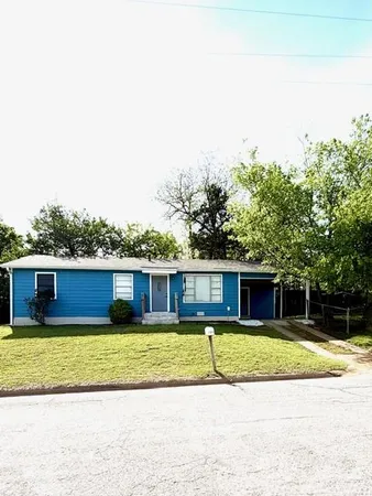 $159,900 | 701 North Mirick Avenue, Denison, TX 75020
