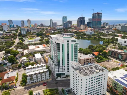 $895,000 | 777 3rd Avenue North, Unit 806, St. Petersburg, FL 33701