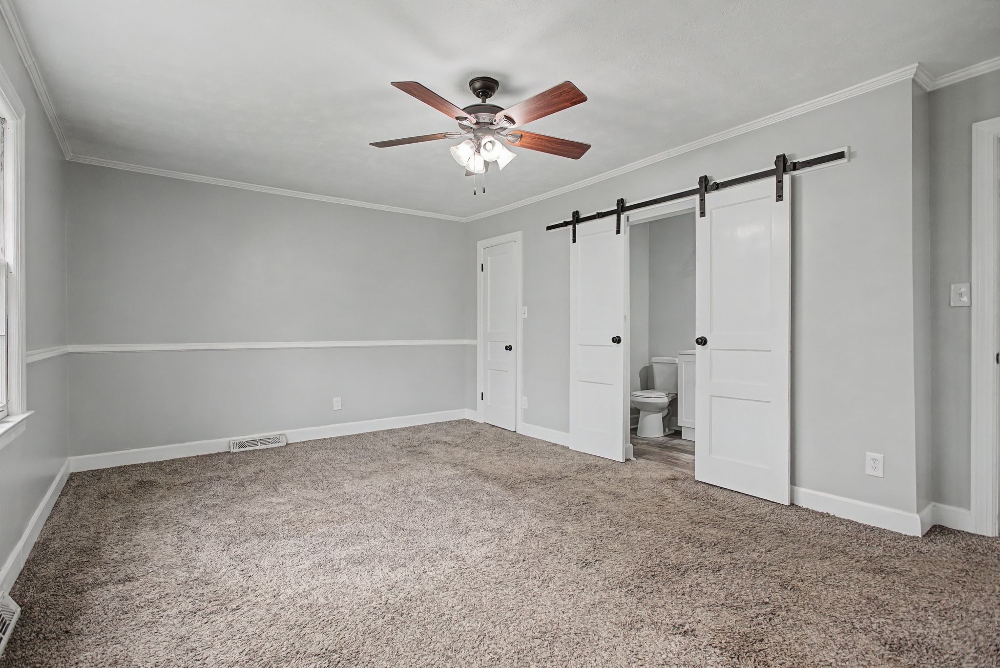 107 Cherry Street Centerville, TN 37033 - Photo 21 of 33 a view of an empty room