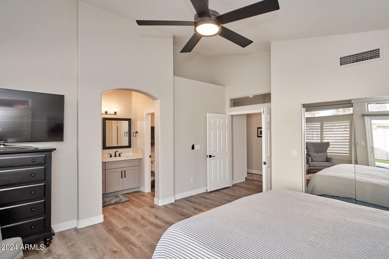 178 West El Freda Road Tempe, AZ 85284 - Photo 23 of 47 Primary Bedroom2