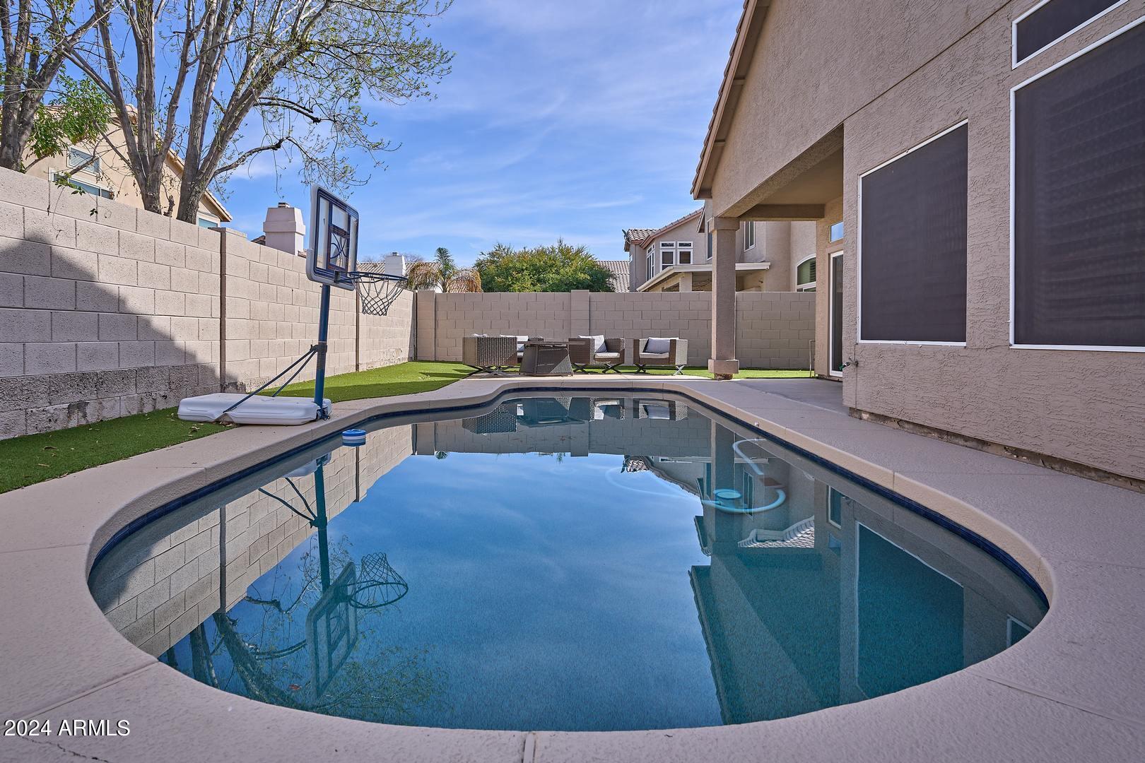 178 West El Freda Road Tempe, AZ 85284 - Photo 32 of 47 Pool2