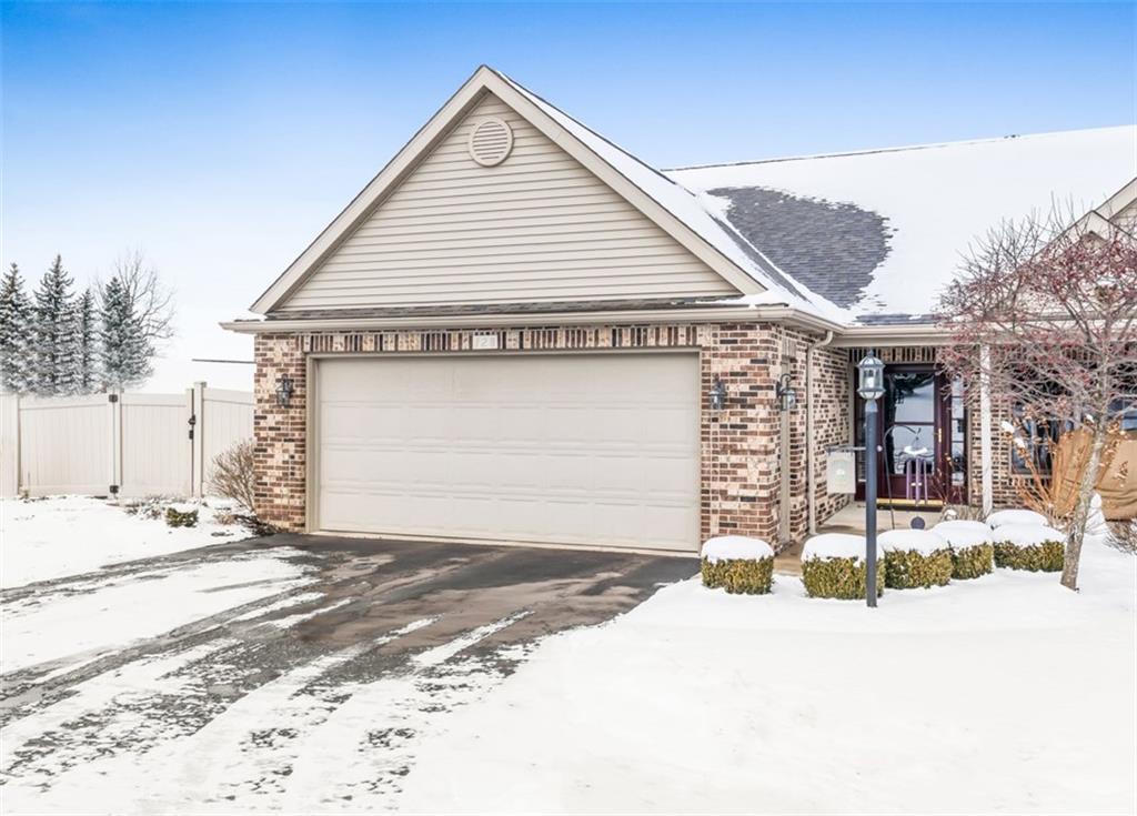 128 Abbey Road New Castle, PA 16105 - Photo 1 of 14