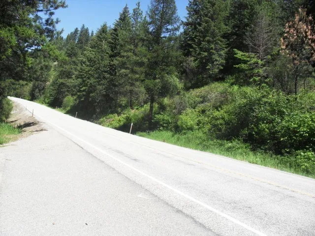 $1,110,000 | 3850 North N Highway, Northport, WA 99157