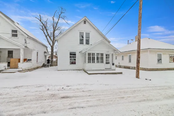 $65,000 | 209 South Whites Avenue, Marion, IN 46952